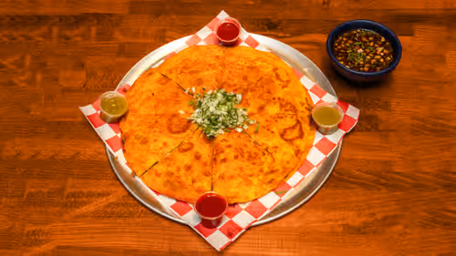 PizzaBirria at Pollo Campestre