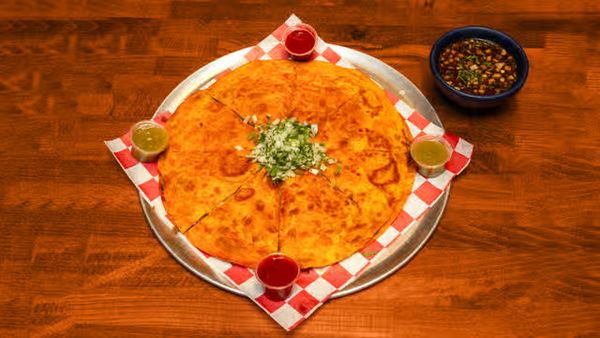 Comida Mexicana at Pollo Campestre