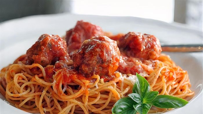 Meatballs Pasta