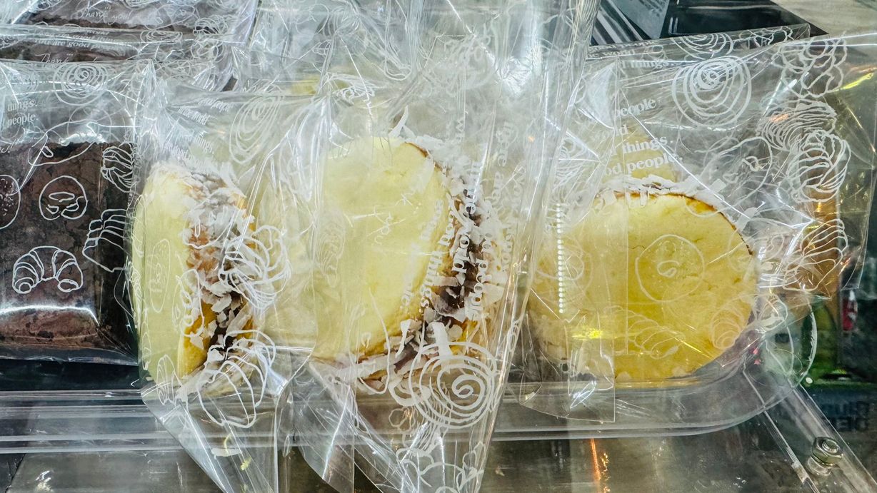 Alfajores de Maizena at Black Sheep in Miramar, FL 33025 | YourMenu® Online Ordering