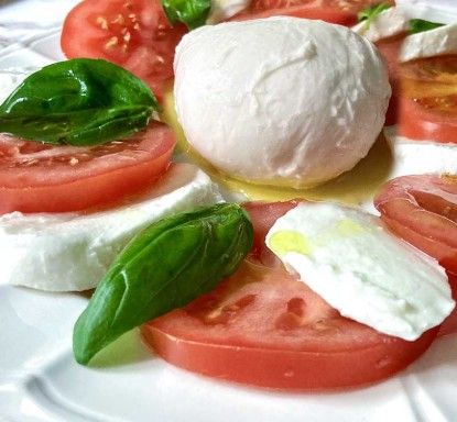 Caprese at CENTRO ORANGE in Orange, CA 92866 | YourMenu® Online Ordering
