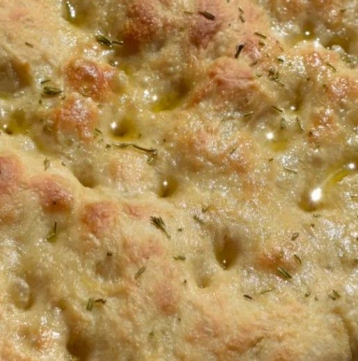 Pizza Bianca at CENTRO ORANGE in Orange, CA 92866 | YourMenu® Online Ordering