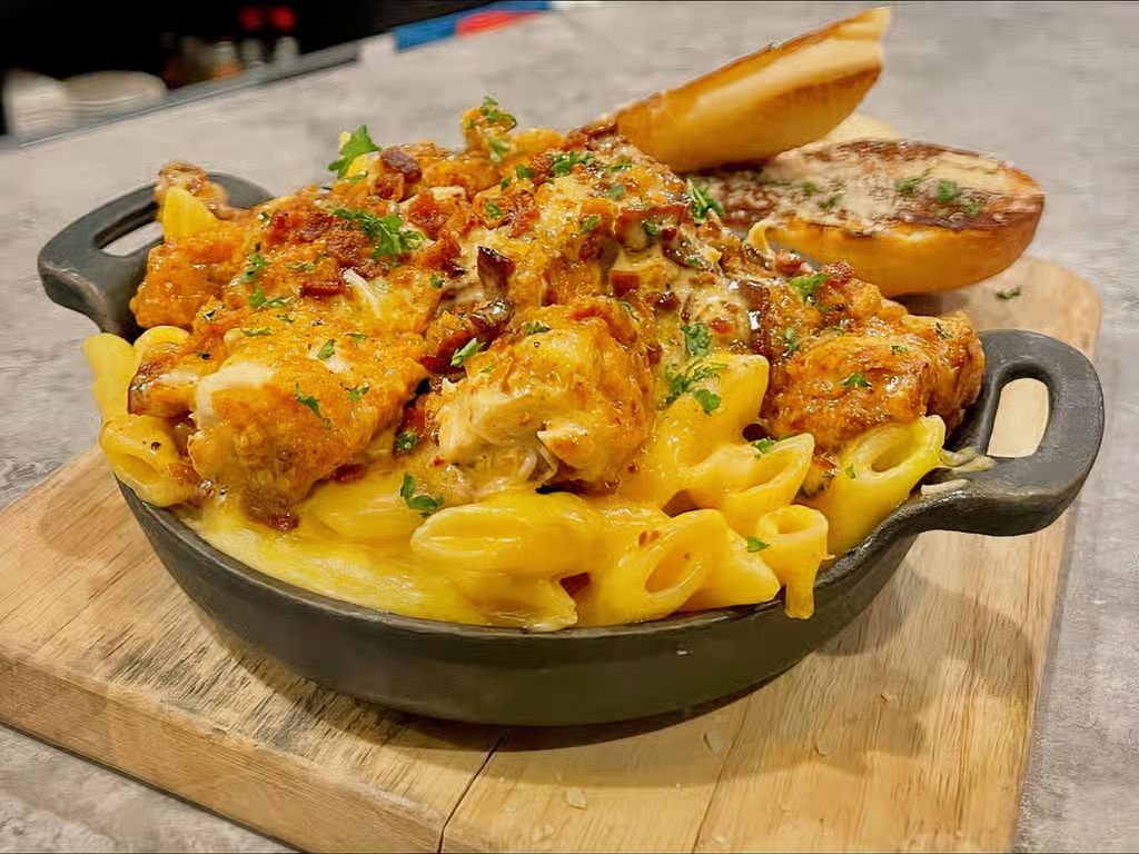 Chipotle Chicken Bacon Mac at Coopers Tavern in Edgewater, MD 21037 | YourMenu® Online Ordering