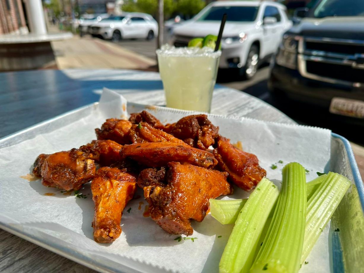Wings (Traditional) at Coopers Tavern in Edgewater, MD 21037 | YourMenu® Online Ordering