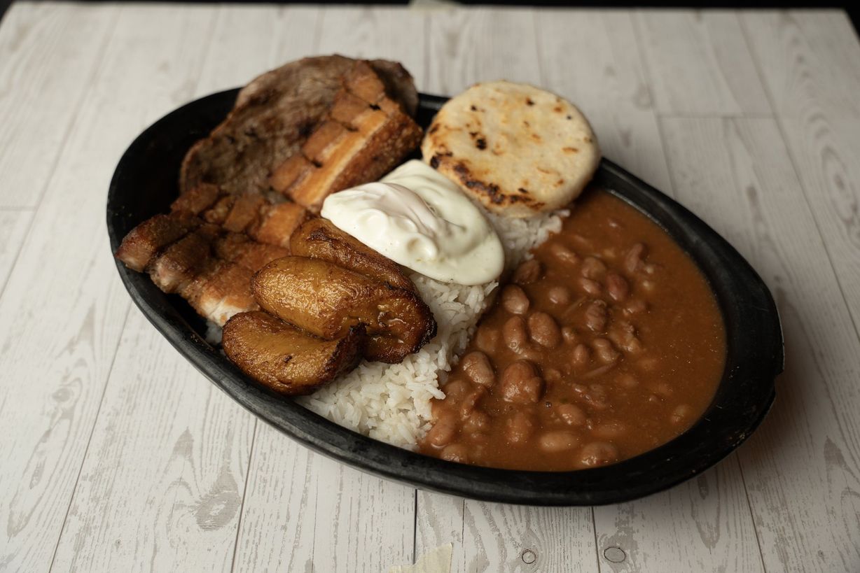 Mini Bandeja Paisa at Ajiacos Restaurant in Hallandale Beach, FL 33009 | YourMenu® Online Ordering