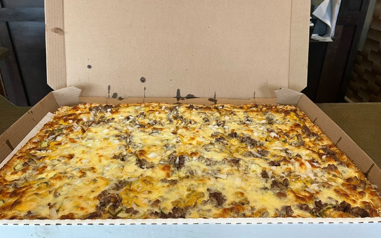 Mac Daddy Pizza Sheet at Deniro`s Pizzeria in Depew, NY 14043 | YourMenu® Online Ordering