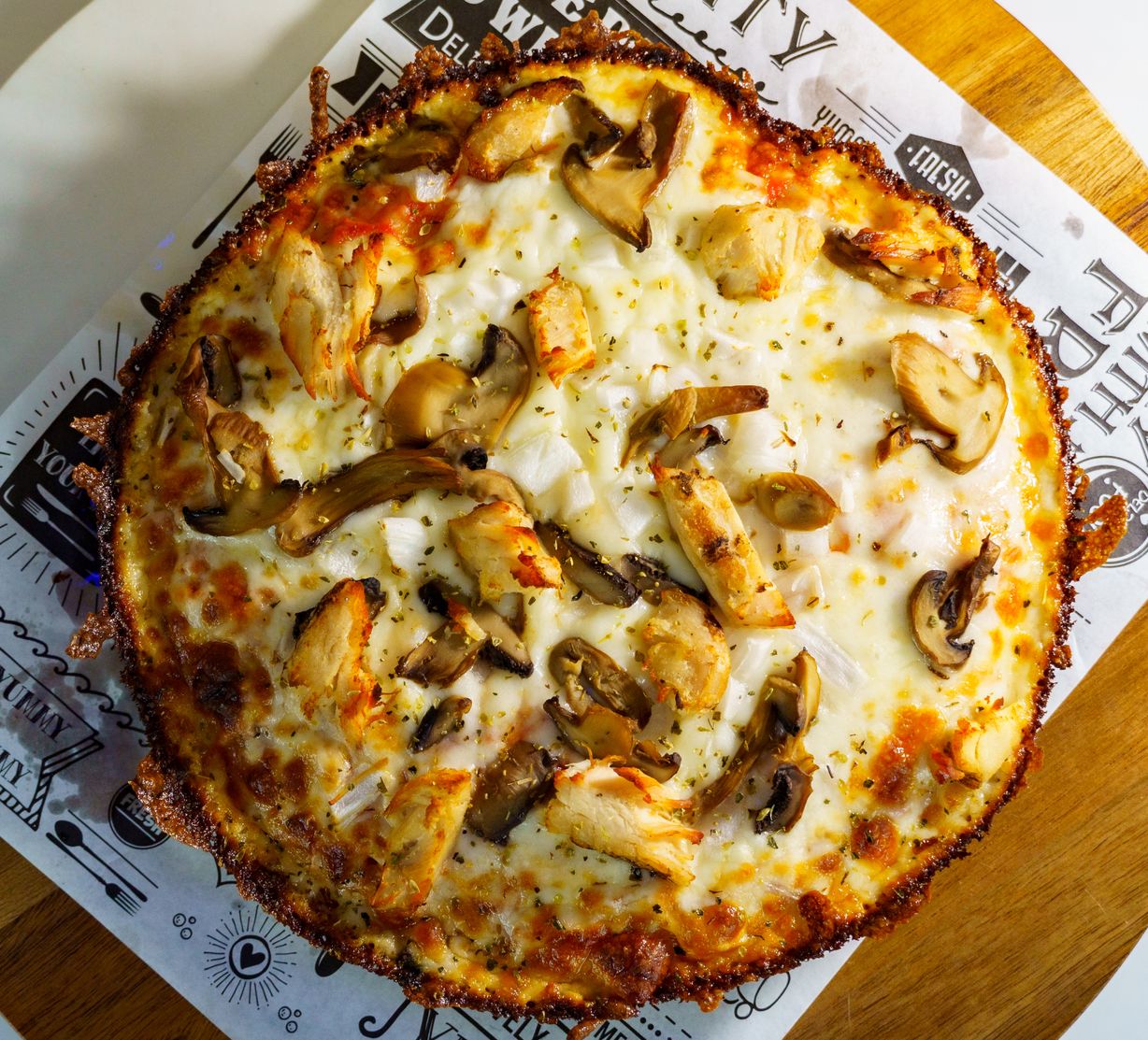 Pizza Champinones-Cebolla at Rikat's Pizza in NAPLES, FL 34120 | YourMenu® Online Ordering