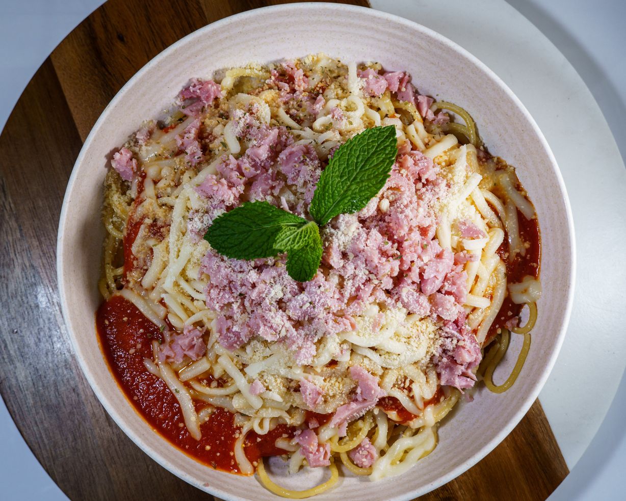 Spaguetti con Jamon at Rikat's Pizza in NAPLES, FL 34120 | YourMenu® Online Ordering