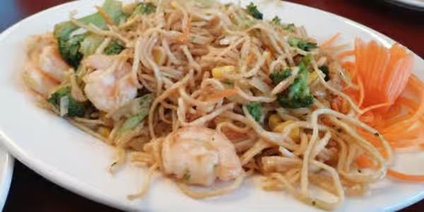 Hakka Noodles at THAI LOTUS Thai Cuisine in North Brunswick Township, NJ 08902-4807 | YourMenu® Online Ordering