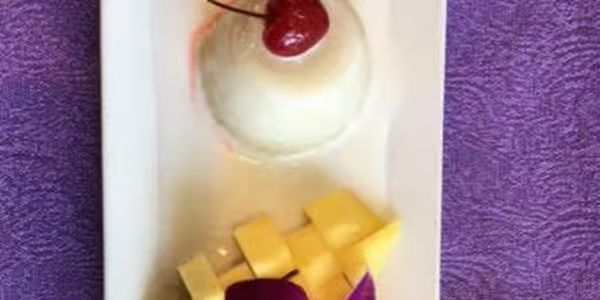 Sticky Rice with Mango and Coconut Custard at THAI LOTUS Thai Cuisine in North Brunswick Township, NJ 08902-4807 | YourMenu® Online Ordering