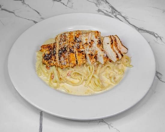 Pasta Alfredo Shrimp at El Sabor Chapín Restaurante in Sarasota, FL 34236 | YourMenu® Online Ordering