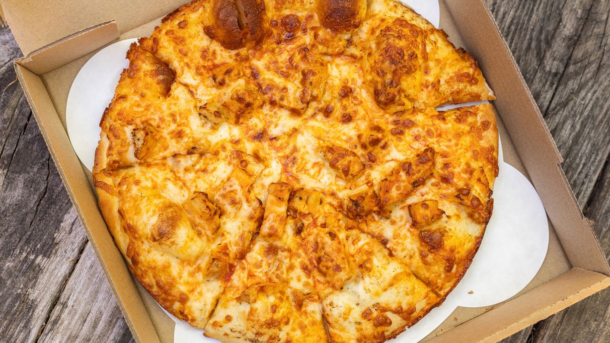 LG- Buffalo Chicken at Arundel House of Pizza in Arundel, ME 04046 | YourMenu® Online Ordering
