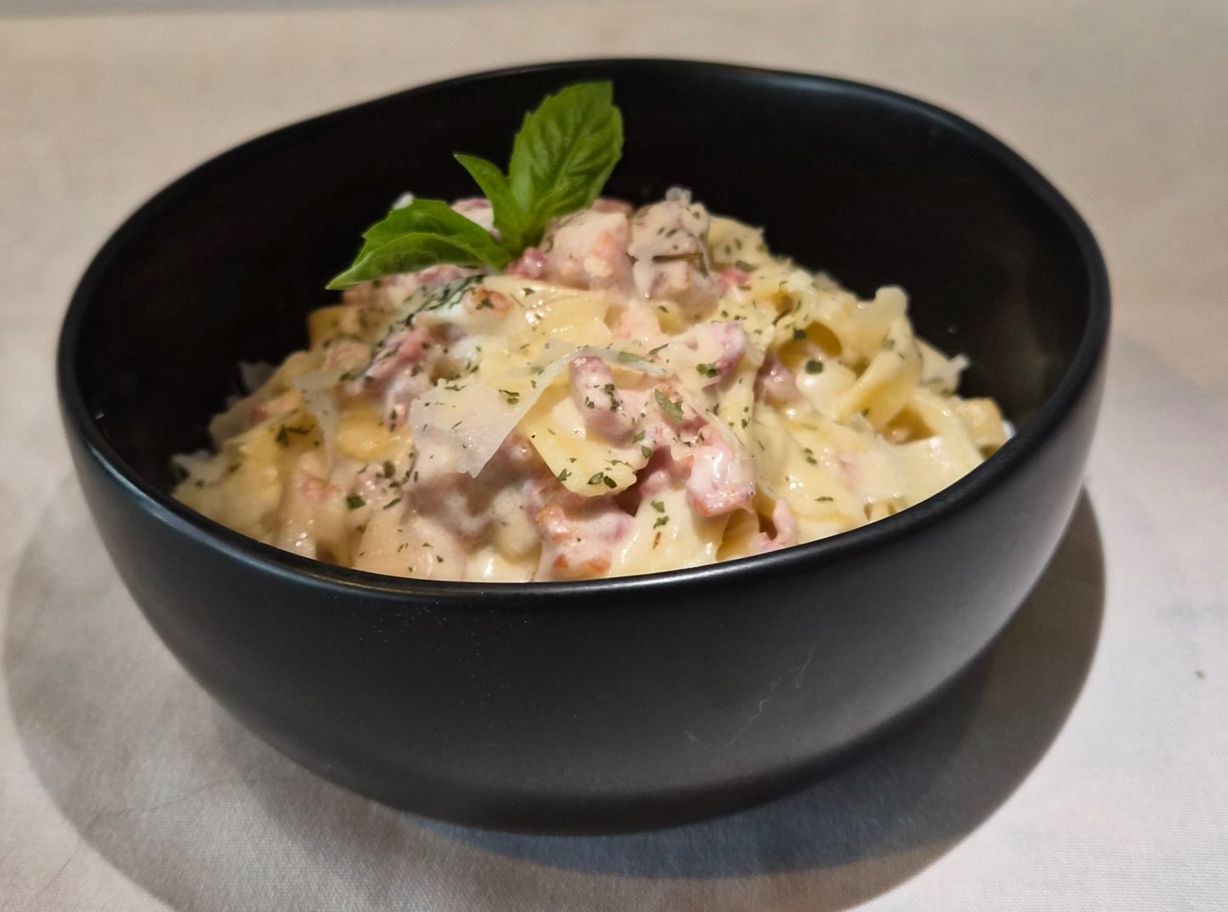 Carbonara at La Fraiche Pasta Box in Miami, FL 33137 | YourMenu® Online Ordering