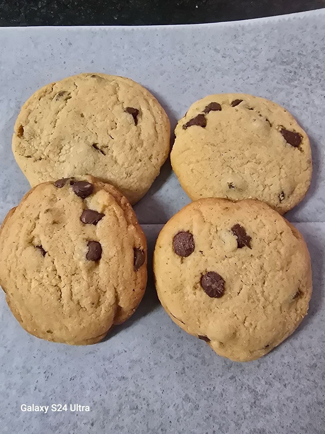 Chocolate Chip Cookies at MANHATTAN PIZZA PLACE in HIALEAH, FL 33016 | YourMenu® Online Ordering