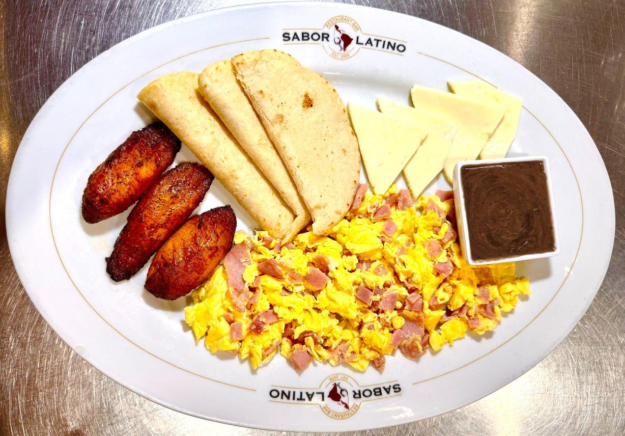 DESAYUNO CHAPIN at Sabor Latino Restaurant | Boynton Beach in Boynton Beach, FL 33426 | YourMenu® Online Ordering
