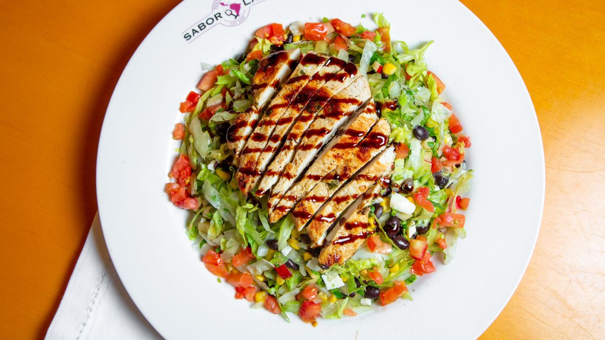 ENSALADA LATINA at Sabor Latino Restaurant | Boynton Beach in Boynton Beach, FL 33426 | YourMenu® Online Ordering