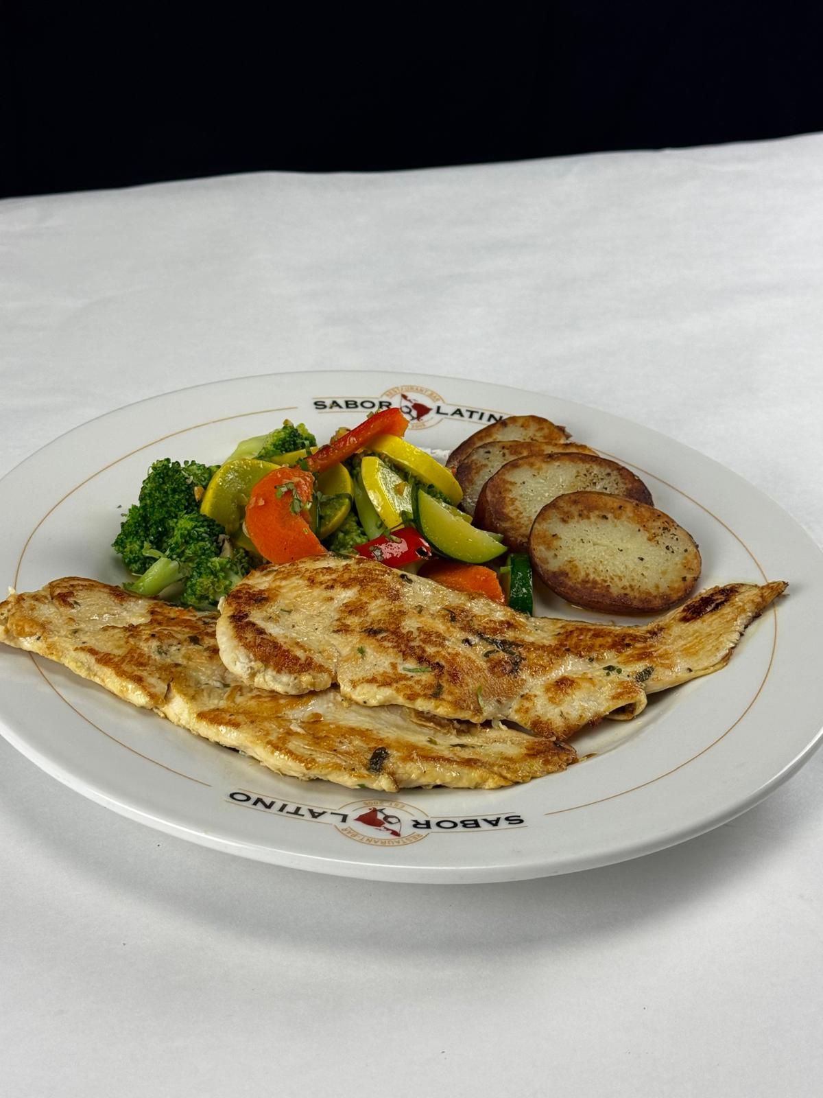 POLLO A LA PLANCHA at Sabor Latino Restaurant | Boynton Beach in Boynton Beach, FL 33426 | YourMenu® Online Ordering