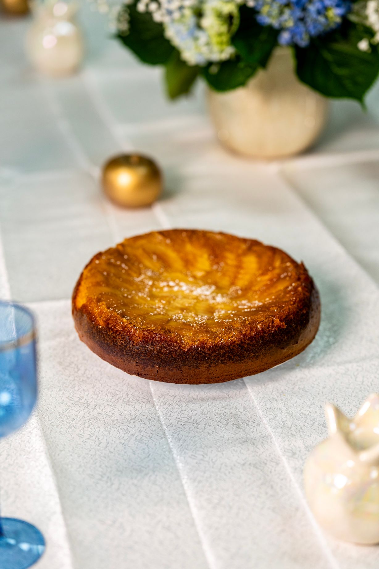 Upside Down Apple Cake (serves 12-16) at Yossef’s Holiday Menu in Owings Mills, MD 21117 | YourMenu® Online Ordering