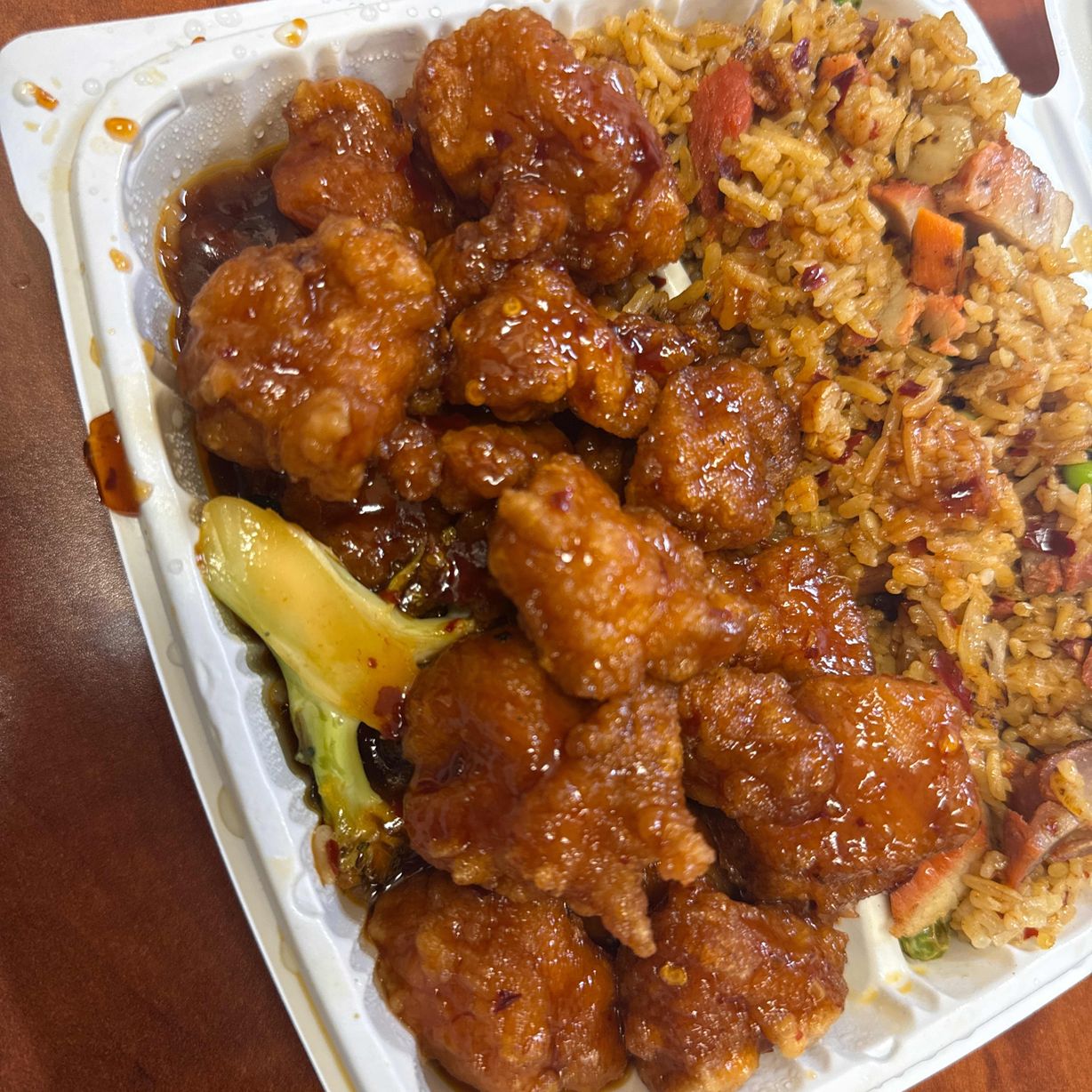 C10. Orange Chicken at King Kong Restaurant in Adelphi, MD 20783 | YourMenu® Online Ordering