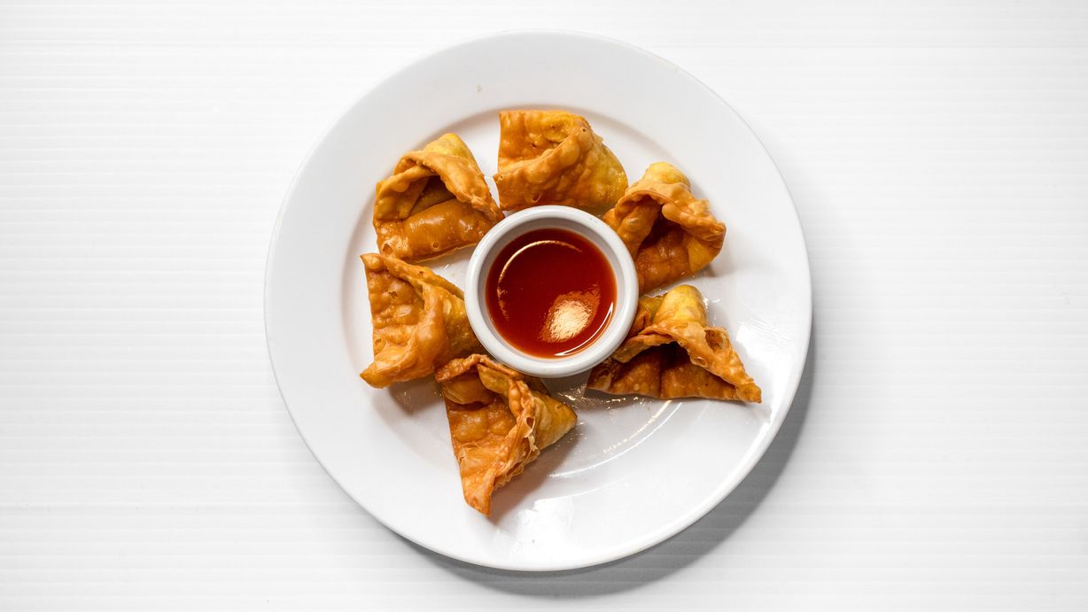 Fried Wontons with Sweet Sour Sauce (6) at King Kong Restaurant in Adelphi, MD 20783 | YourMenu® Online Ordering
