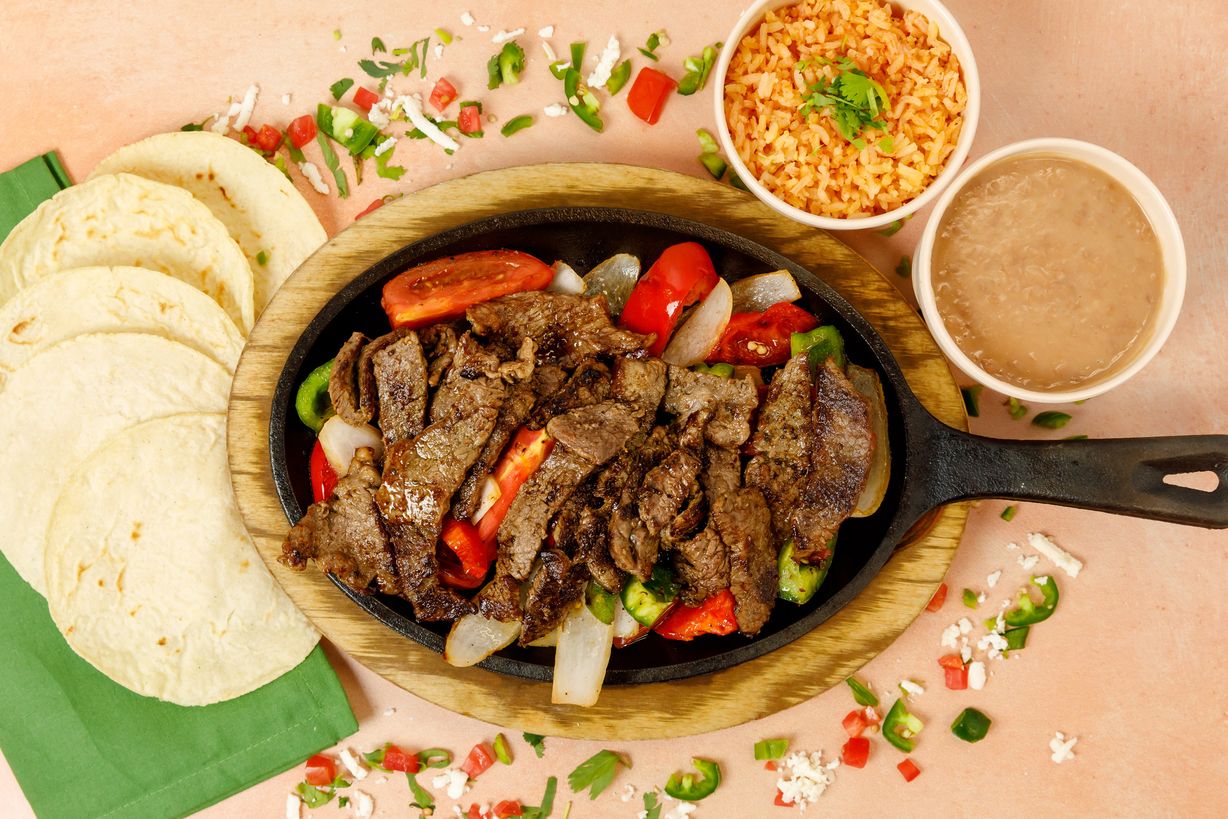 Fajita Mix at El Patron Deli Mexicano and Salvadoreño in White Plains, MD 20695 | YourMenu® Online Ordering