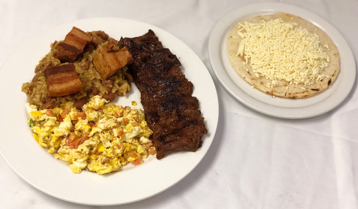 Calentado, Carne, Huevos Fritos & Arepa at La Antioqueñita in PLANTATION, FL 33317 | YourMenu® Online Ordering