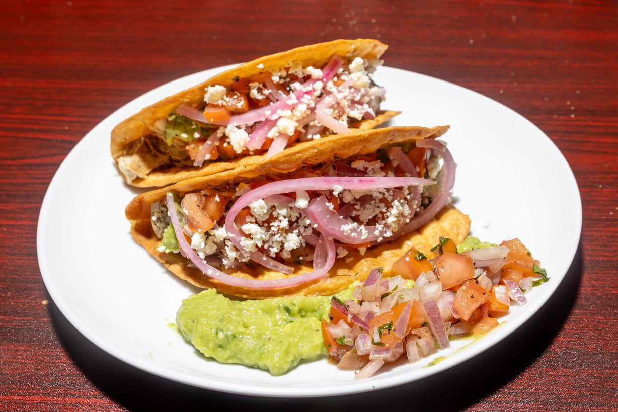Chicken Tacos / Tacos de Pollo at Andrew's Restaurant in Suitland, MD 20746 | YourMenu® Online Ordering