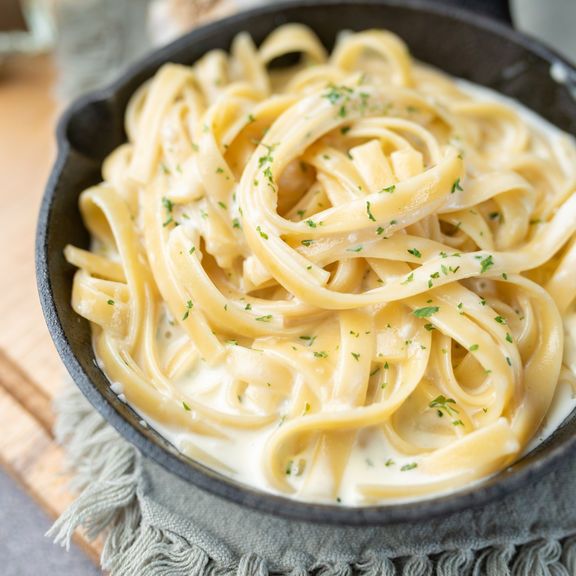 Fettuccine Alfredo at Carmine's Pizza Downtown in DALLAS, TX 75201 | YourMenu® Online Ordering
