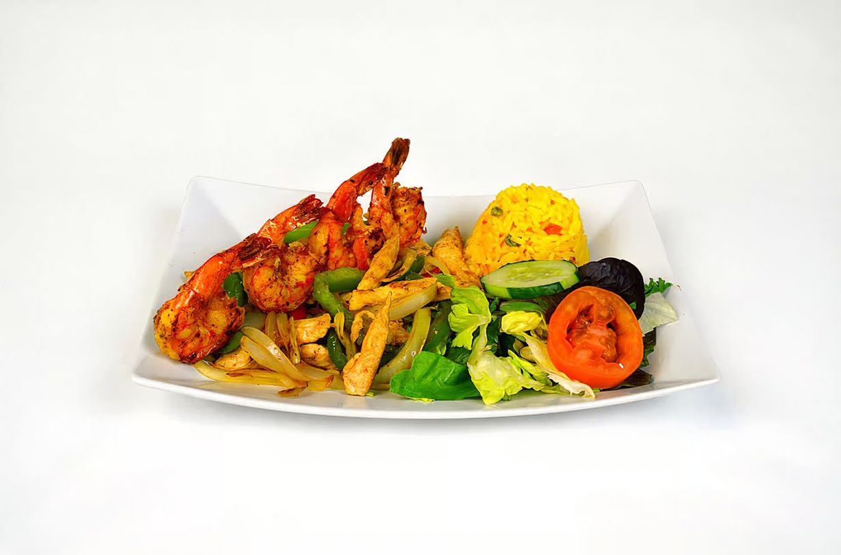 Fajita pollo Camaron at Silvestre Chicken & Seafood in Bowie, MD 20720 | YourMenu® Online Ordering