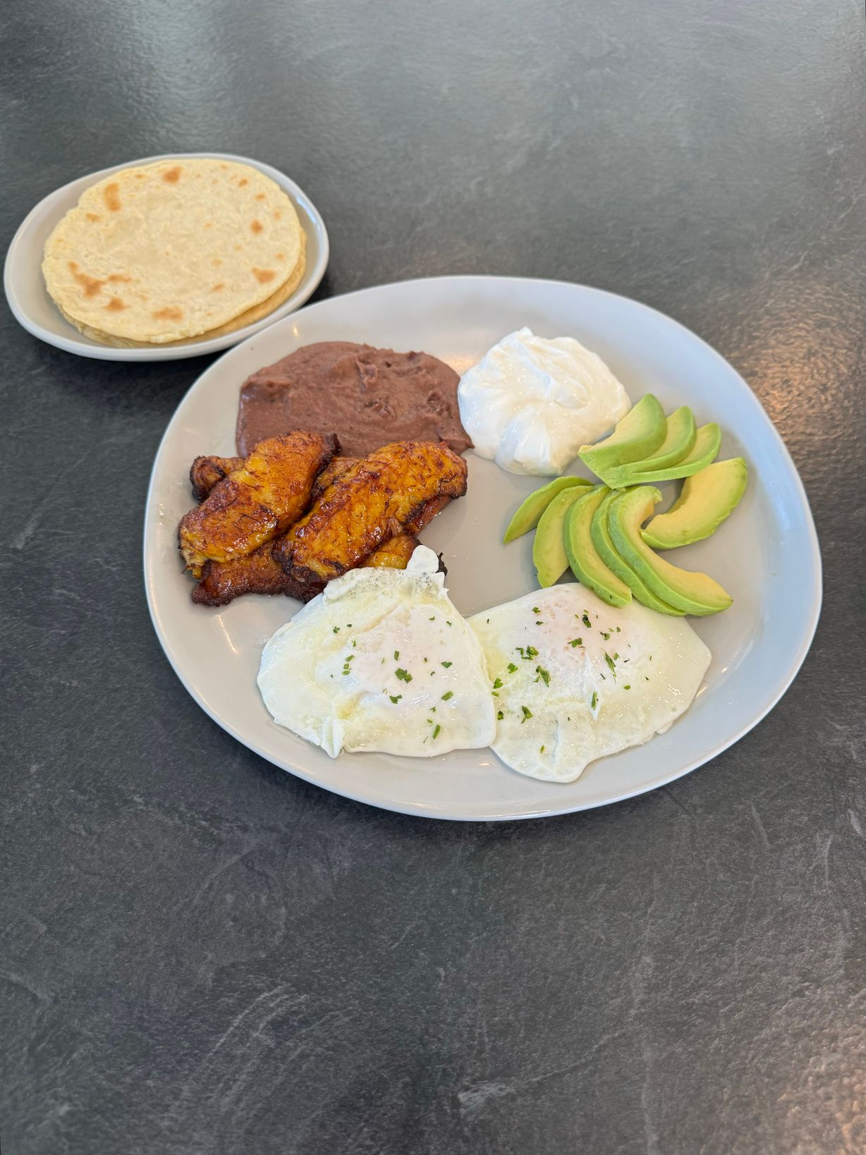 Desayuno at La Brasita in Derwood, MD 20855 | YourMenu® Online Ordering