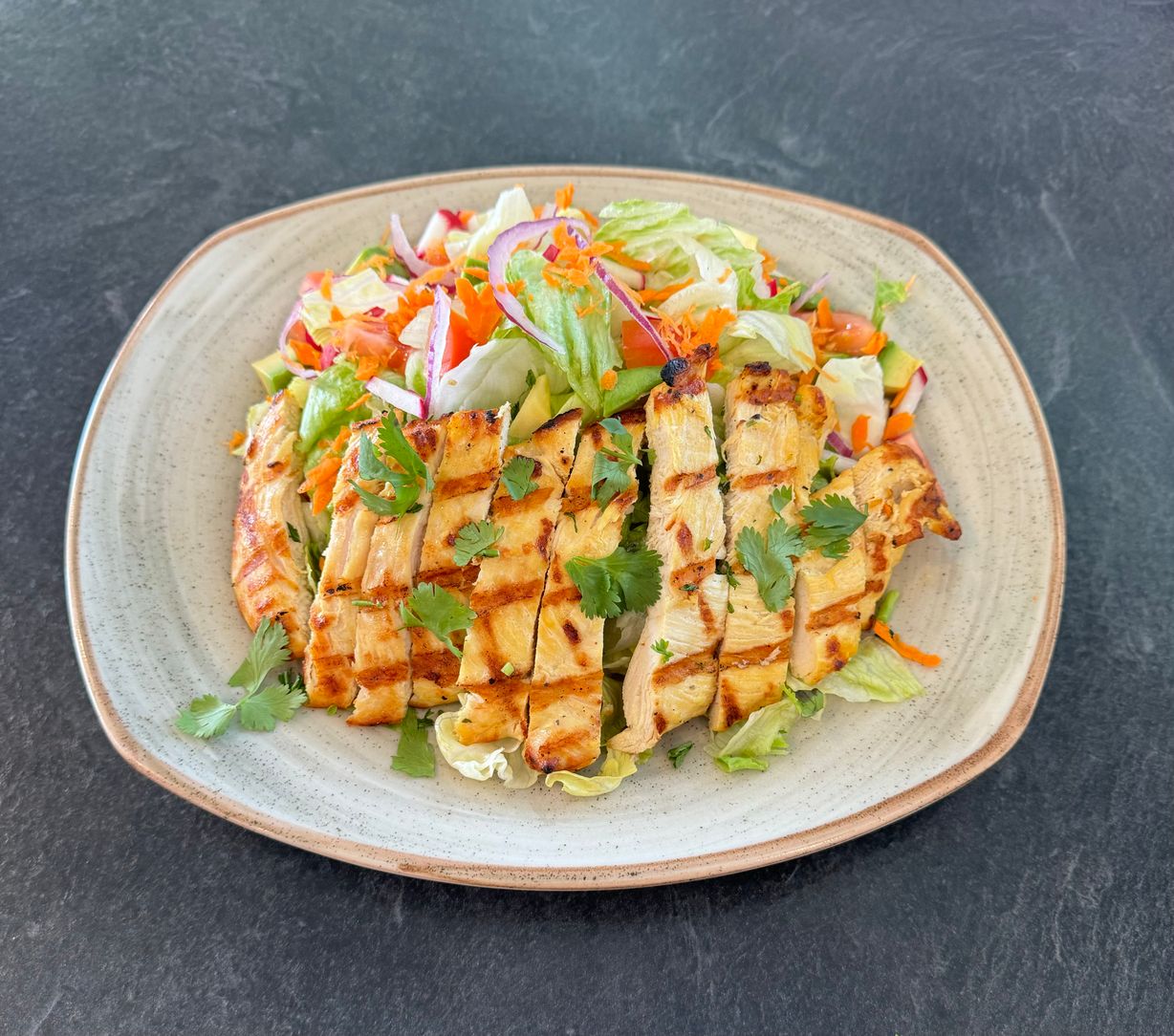 Ensalada Pollo at La Brasita in Derwood, MD 20855 | YourMenu® Online Ordering