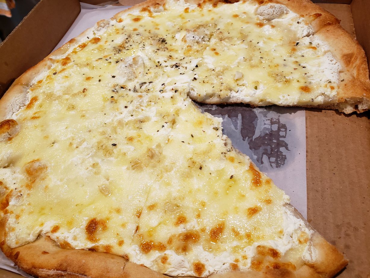 Sm-White  at Verona Pizza in BRADENTON, FL 34203 | YourMenu® Online Ordering