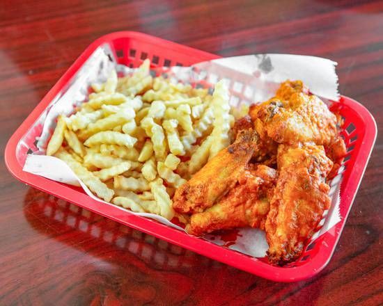 6 Buffalo wings at La Fruta Feliz in Austin, TX 78723 | YourMenu® Online Ordering