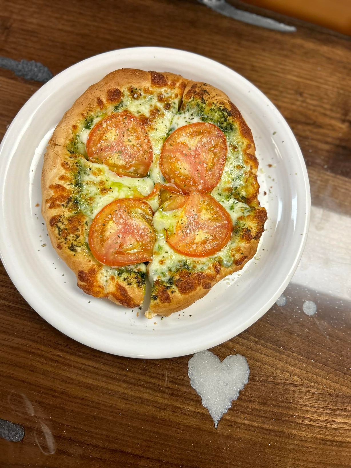HOMEMADE PIZZA 4 CUT at Dellantina’s Eatery in Kittanning, PA 16201 | YourMenu® Online Ordering