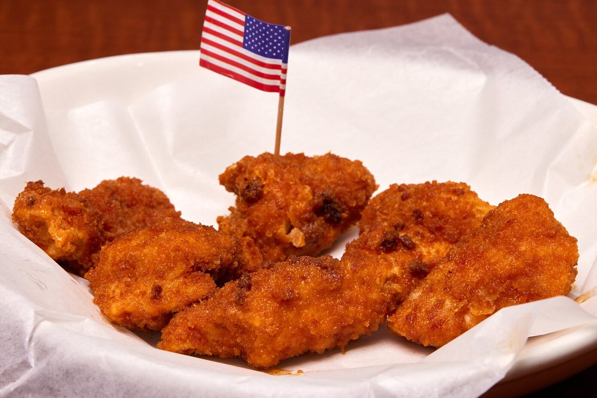 Chicken Wings 6 Wings at Boulevard Diner in Port St. Lucie, FL 34984 | YourMenu® Online Ordering