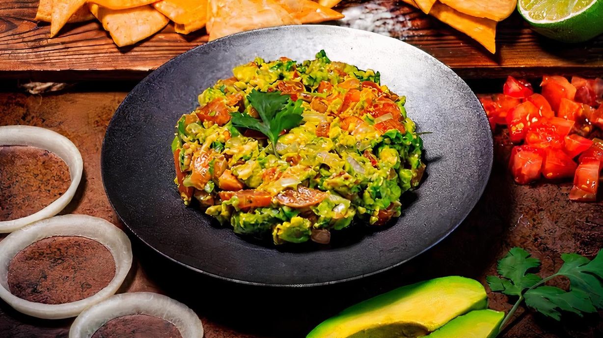 Guacamole Fiesta Size at Takito in HAGERSTOWN, MD 21740 | YourMenu® Online Ordering