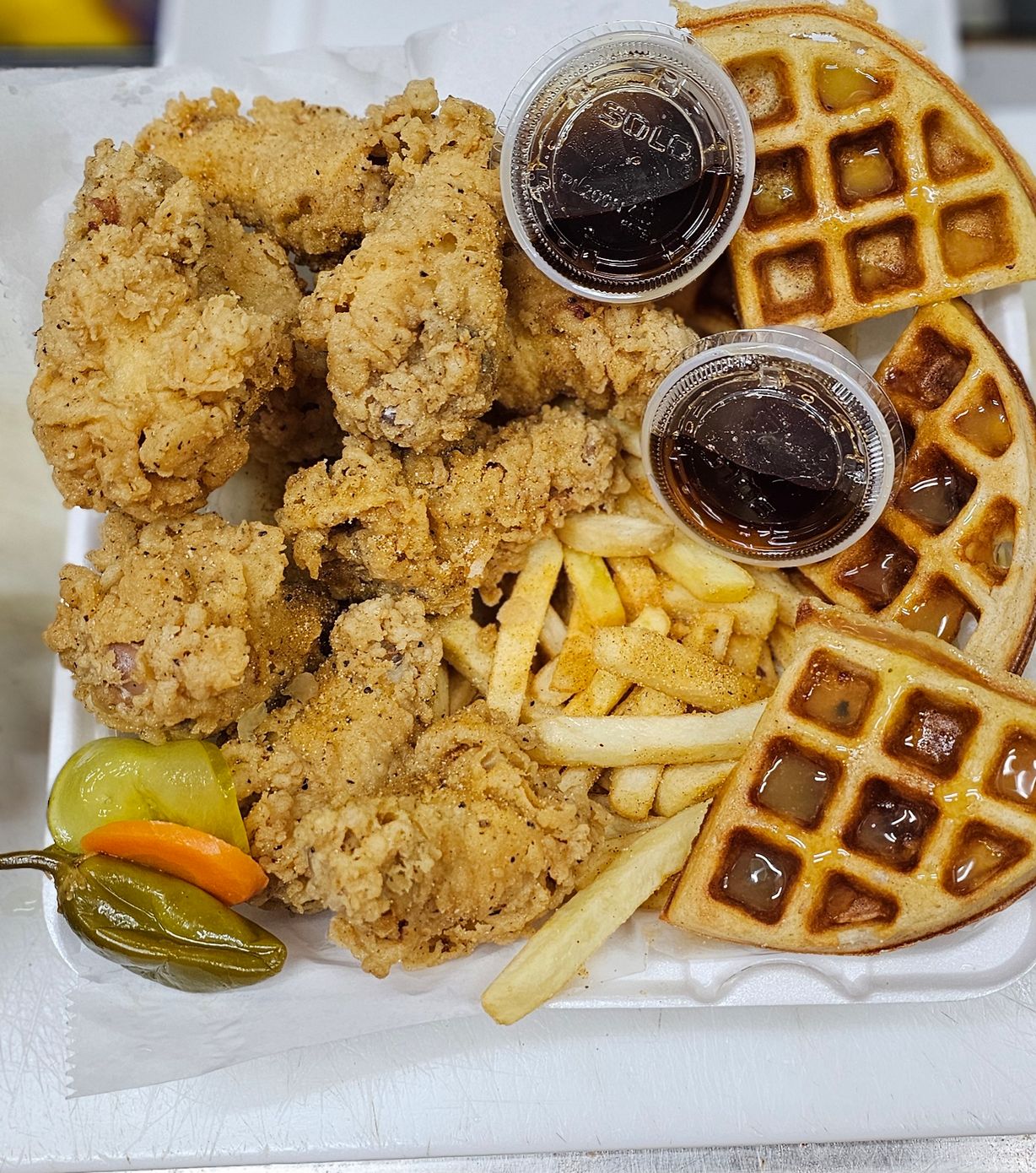 9 Wingettes at BIG BOIS CHICKEN N WAFFLES in Mesquite, TX 75150 | YourMenu® Online Ordering