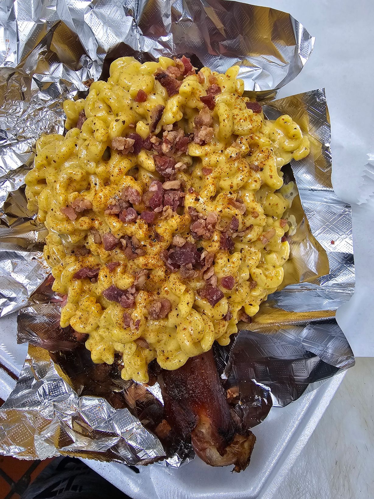 Turkey Leg Cajun Mac &cheese at BIG BOIS CHICKEN N WAFFLES in Mesquite, TX 75150 | YourMenu® Online Ordering