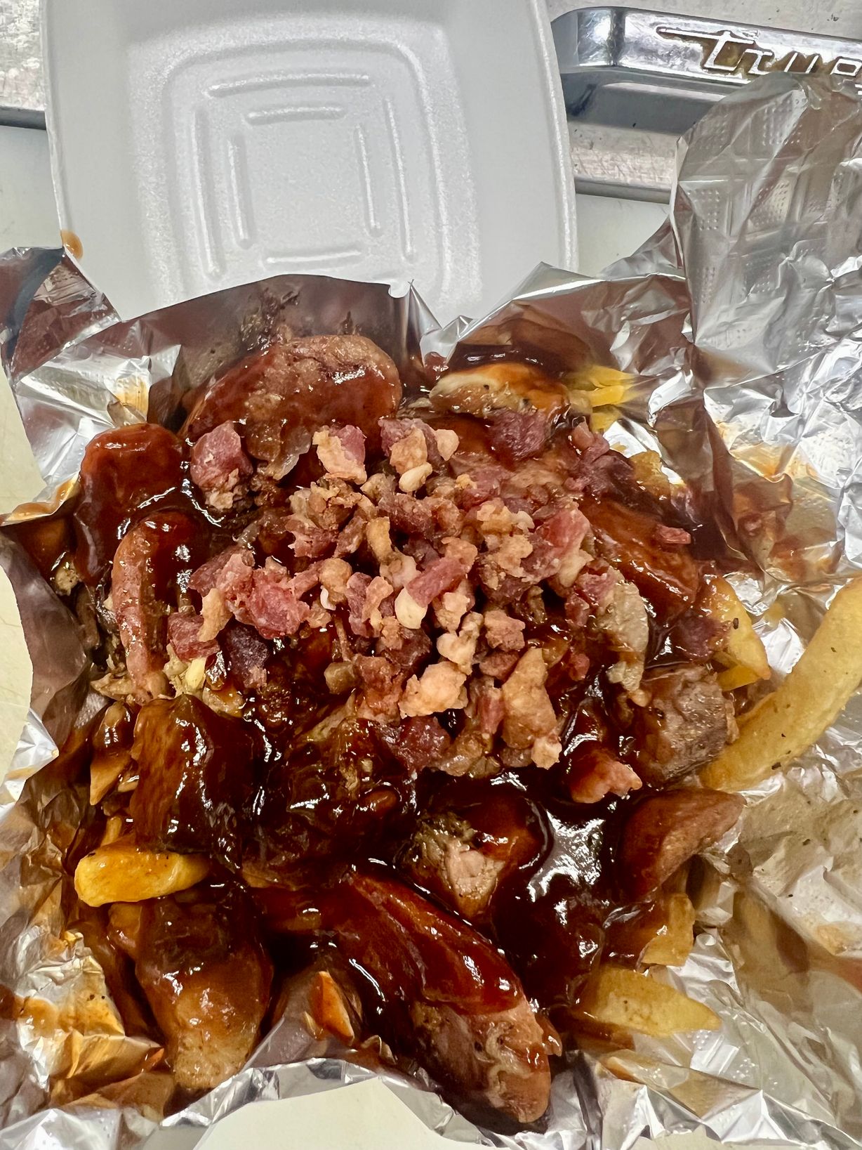 SMALL LOADED FRY at BIG BOIS CHICKEN N WAFFLES in Mesquite, TX 75150 | YourMenu® Online Ordering