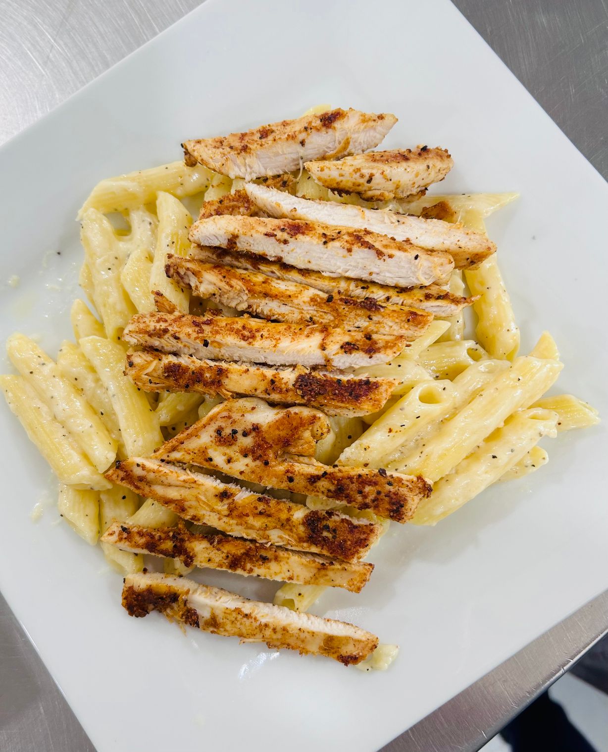 Chicken Alfredo at JD SABOR REAL in Woodstock, GA 30188 | YourMenu® Online Ordering