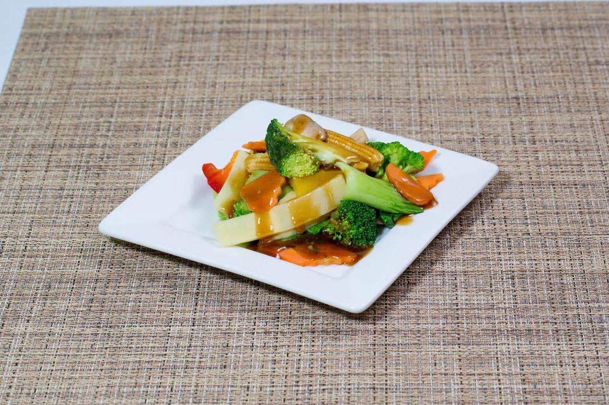 Lunch Veggie Delight at Hibachi & Pho (Atl Sushi Pho) in Mulberry , GA 30019 | YourMenu® Online Ordering