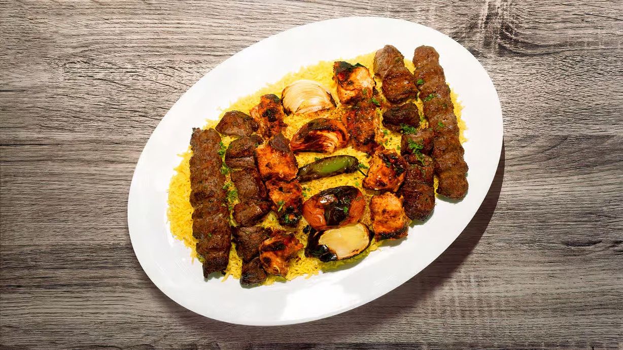 Mix Family Size at Q Barbe Q in West Chester Township, OH 45069 | YourMenu® Online Ordering