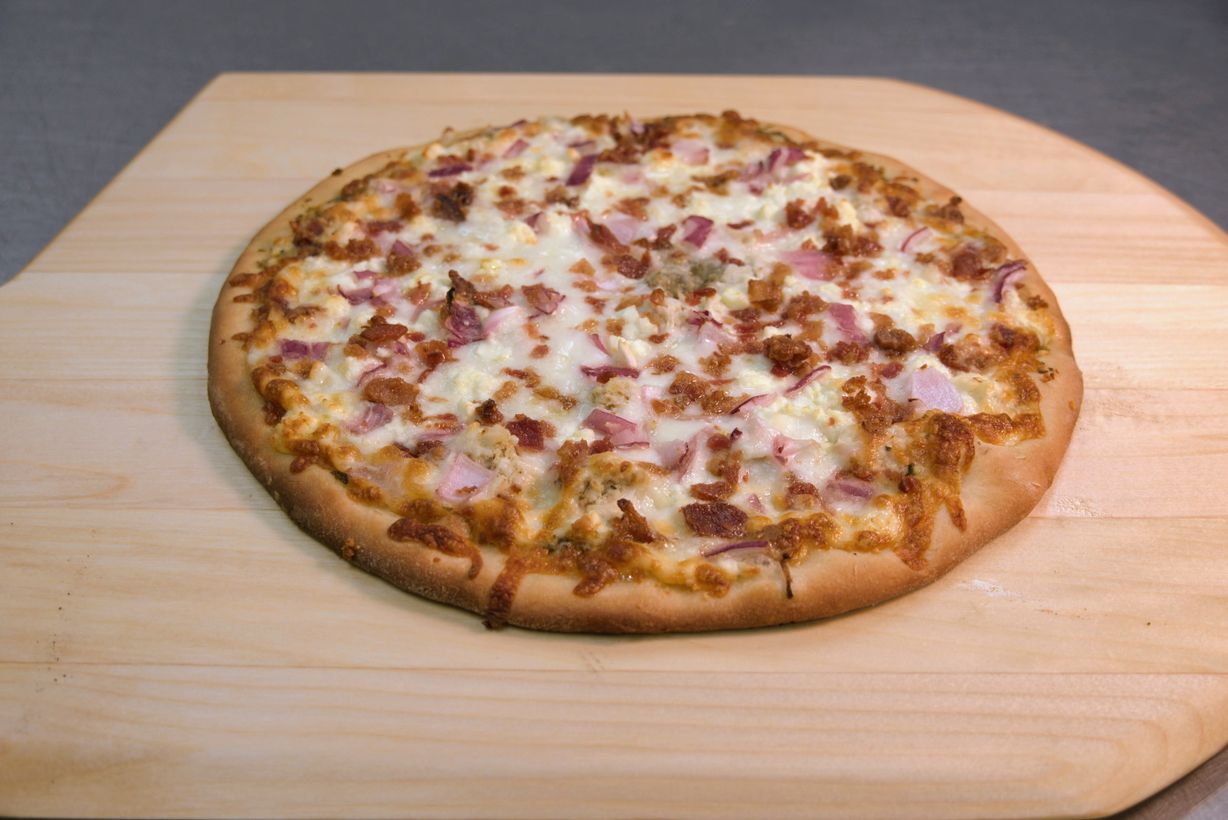Pesky Chicken Large at Jay's Incredible Pizza in Wilmington, NC 28412 | YourMenu® Online Ordering