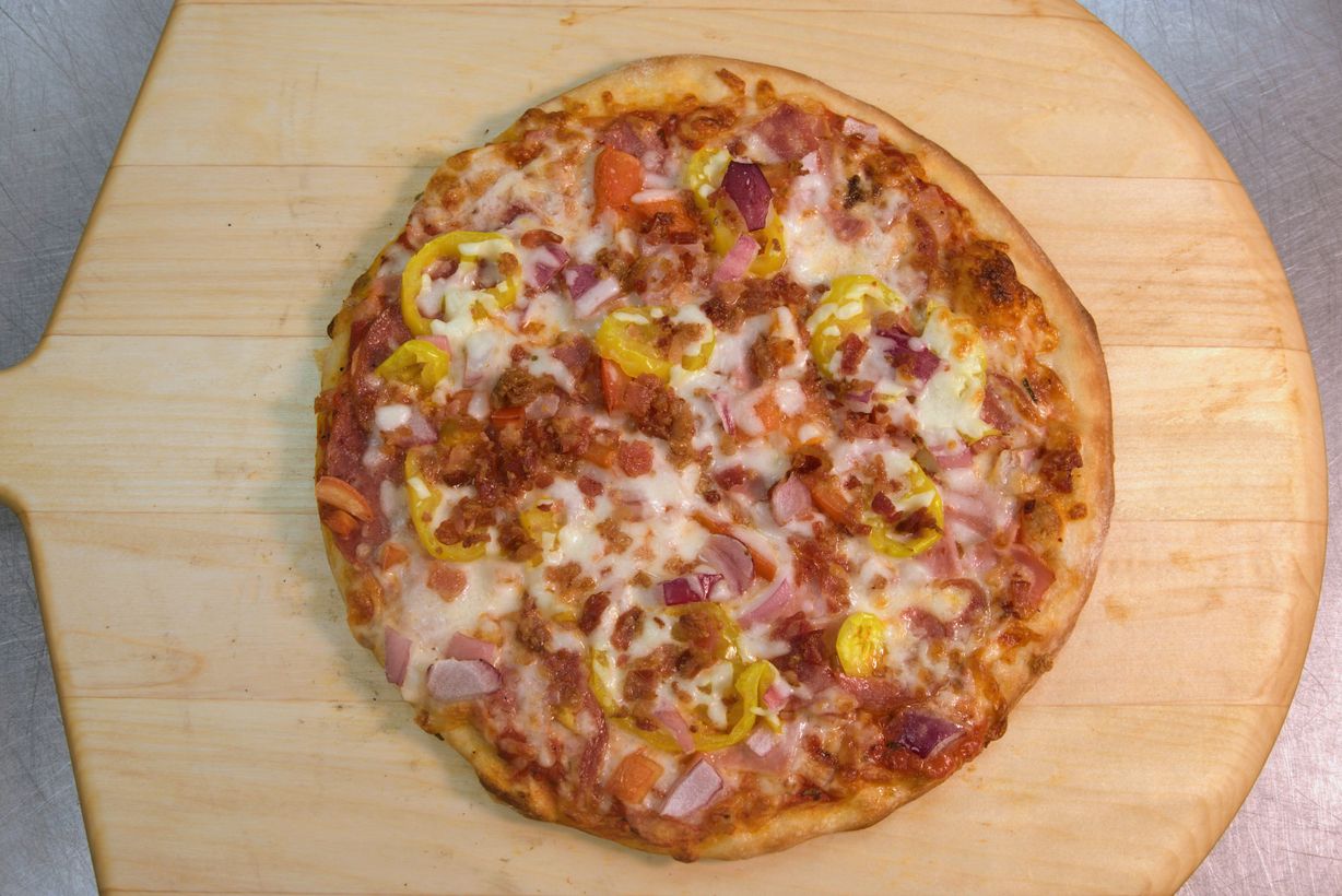 The Roma Large at Jay's Incredible Pizza in Wilmington, NC 28412 | YourMenu® Online Ordering