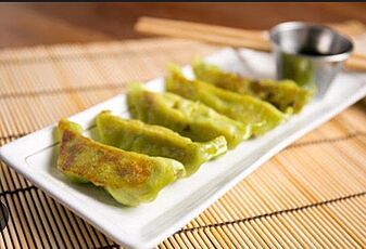 VEGGIE GYOZA (8) at Bou Boxes in Dorado, PR 00646 | YourMenu® Online Ordering