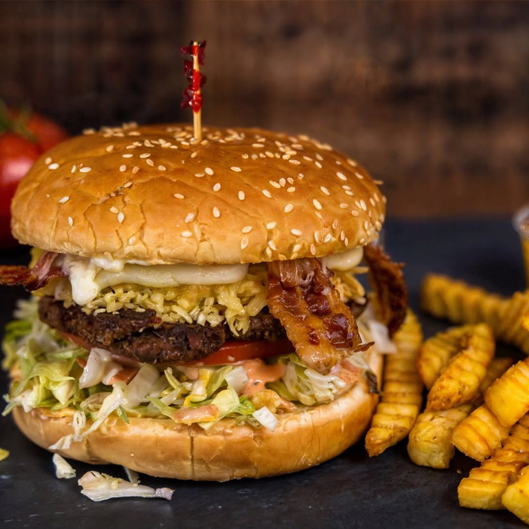 Hamburguesa Colombiana at Mi Sandwich Cubano in Hialeah, FL 33016 | YourMenu® Online Ordering