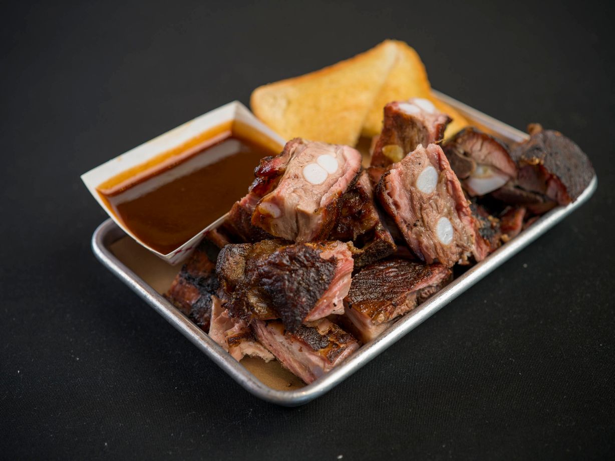 Rib Tip Plate at Earnest B's BBQ in Frisco, TX 75033 | YourMenu® Online Ordering