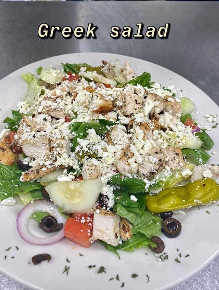 Small Greek Salad With Chicken at Joe's Italian Grill - Pasadena in Pasadena, TX 77505 | YourMenu® Online Ordering