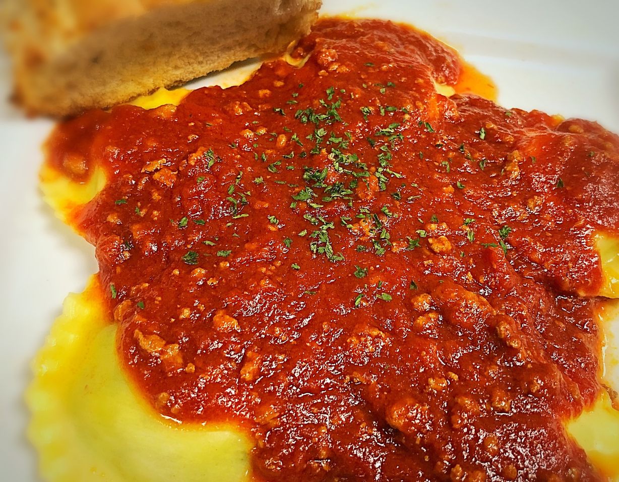 Cheese Ravioli Dinner at HANDLEBAR CAFE in BUTLER, PA 160027724 | YourMenu® Online Ordering