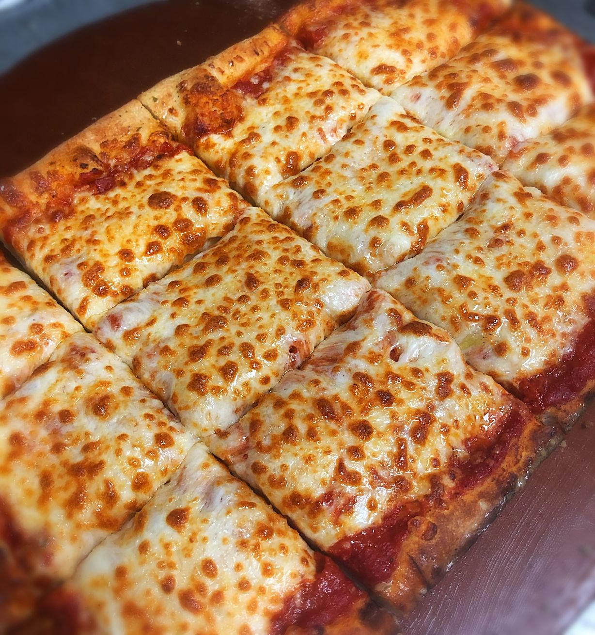 12 Cut Square X- Large Pizza at HANDLEBAR CAFE in BUTLER, PA 160027724 | YourMenu® Online Ordering